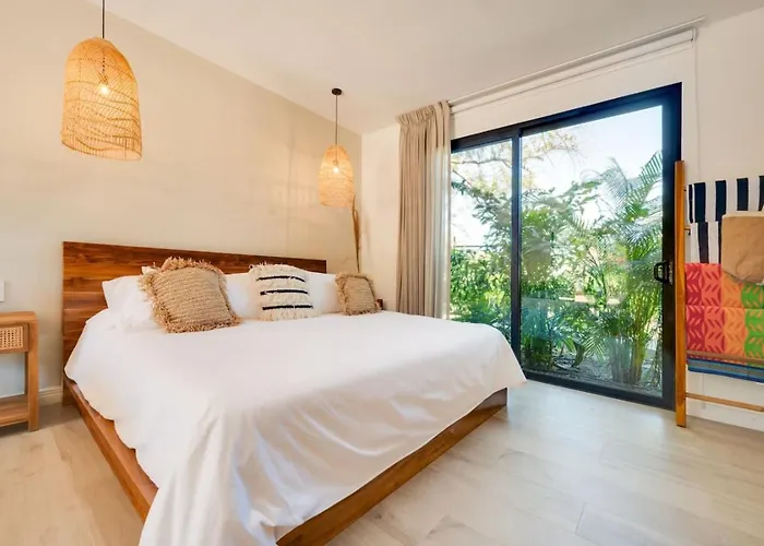 The #10 - Boutique In Flamingo - Level * Playa Flamingo